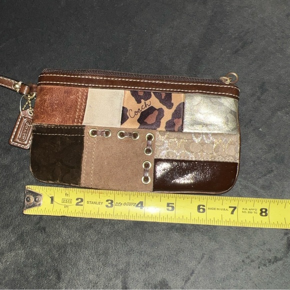 The Coach F12843 Patchwork Shoulder Bag - Picture 11 of 12
